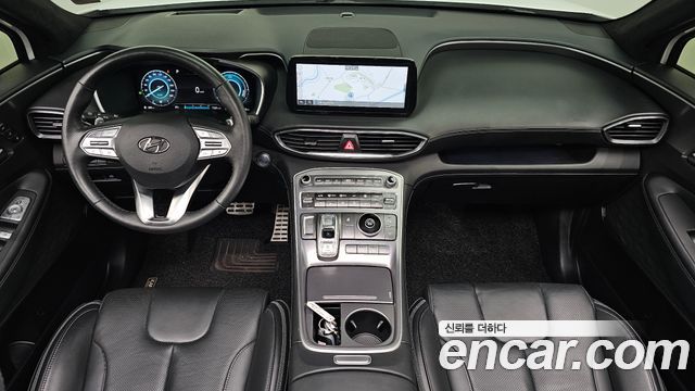 Hyundai Santa Fe — interior