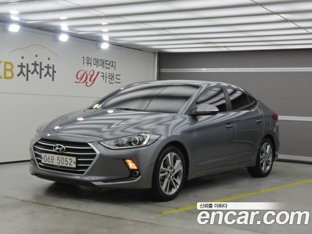 Hyundai Avante — exterior