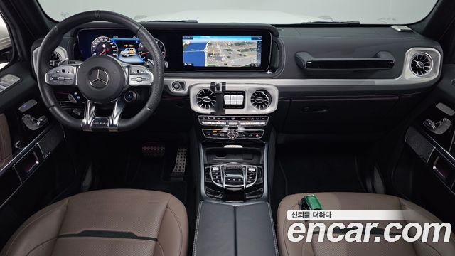 Mercedes-Benz G-Class — interior