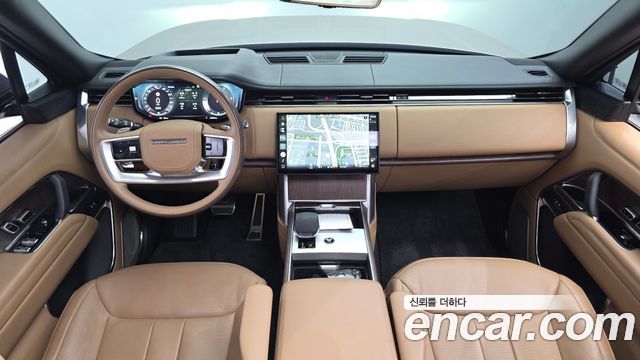 Land Rover Range Rover — interior