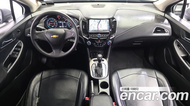Chevrolet Korea Cruze — interior