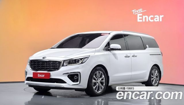 Kia Carnival — exterior