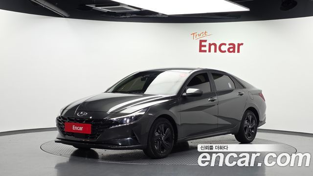 Hyundai Avante — exterior