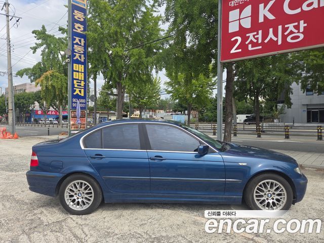 BMW 3 Series — exterior