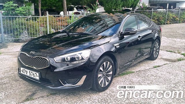 Kia K7 — exterior