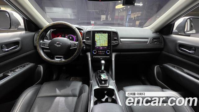 Renault Korea QM6 — interior