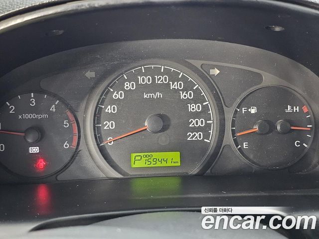 Hyundai Starex — interior