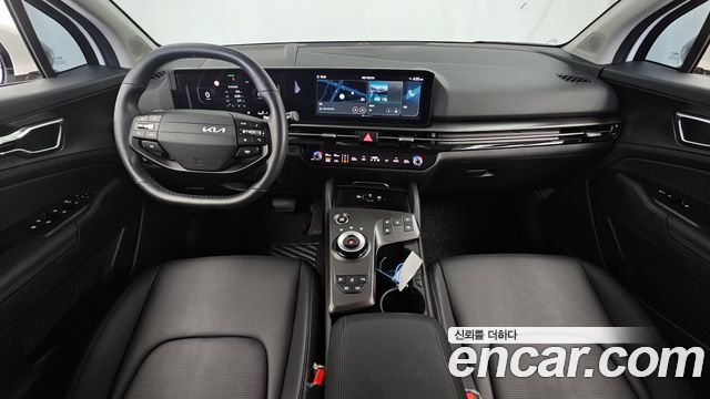 Kia Sportage — interior