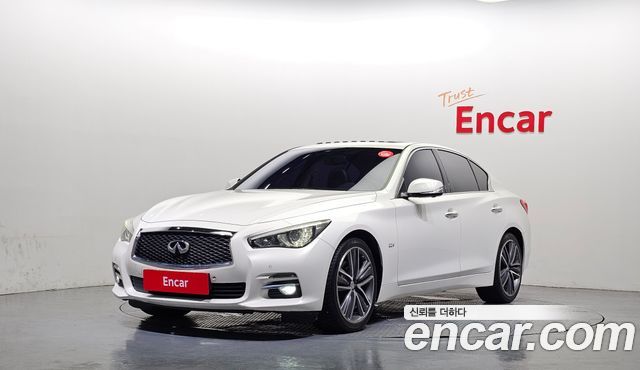 Infiniti Q50 — exterior