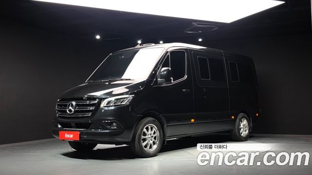 Mercedes-Benz Sprinter — exterior