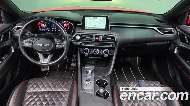 Genesis G70 — interior