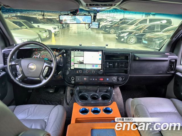 Chevrolet Express Van — interior