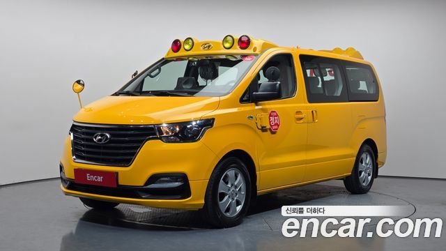 Hyundai Starex — exterior