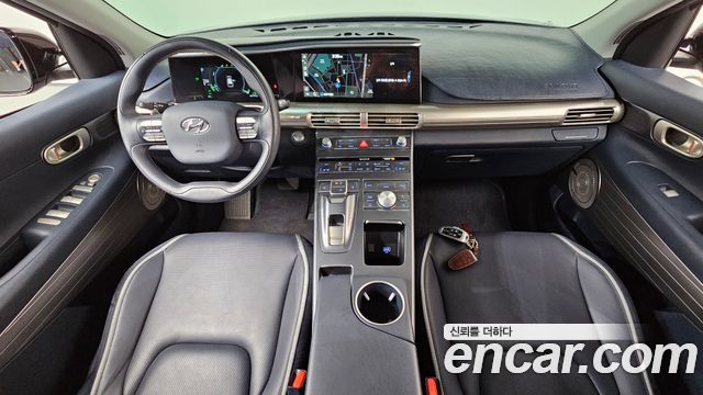 Hyundai Nexo — interior