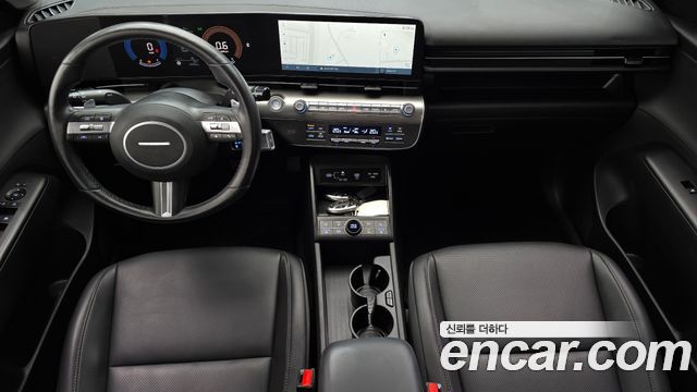 Hyundai Kona — interior