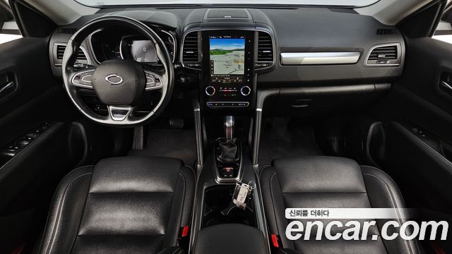 Renault Korea QM6 — interior