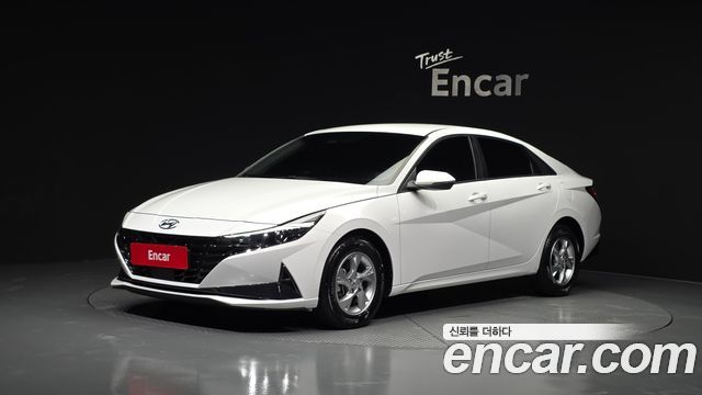 Hyundai Avante — exterior