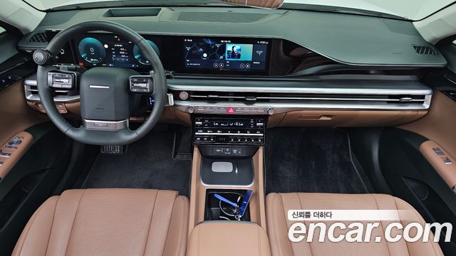 Hyundai Grandeur — interior