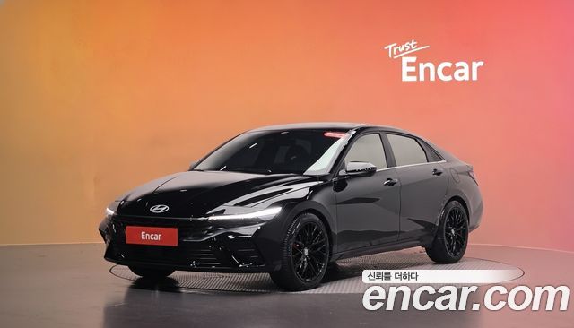 Hyundai Avante — exterior
