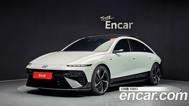 Hyundai IONIQ 6 — exterior