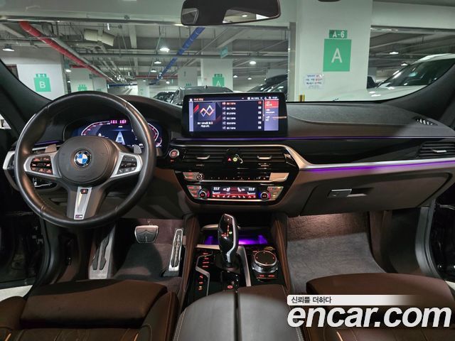 BMW Gran Turismo GT — interior