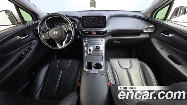 Hyundai Santa Fe — interior