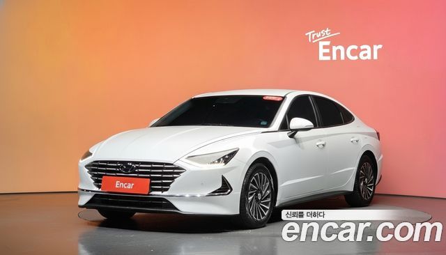 Hyundai Sonata — exterior