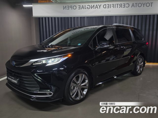 Toyota Sienna — exterior