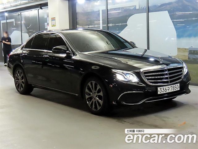 Mercedes-Benz E-Class — exterior