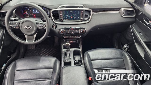 Kia Sorento — interior