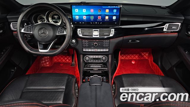 Mercedes-Benz CLS-Class — interior