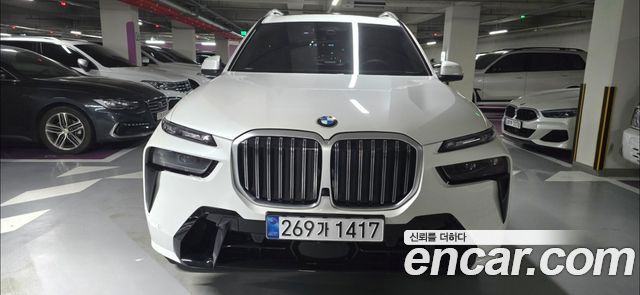 BMW X7