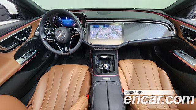 Mercedes-Benz E-Class — interior