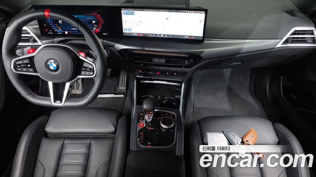 BMW M2 — interior