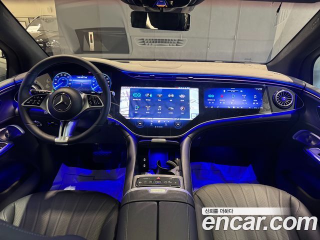 Mercedes-Benz EQE — interior