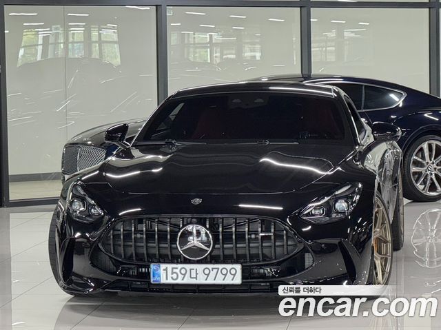 Mercedes-Benz AMG GT — exterior