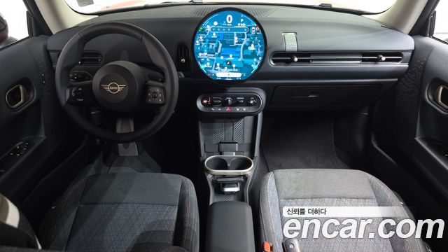 MINI Cooper — interior