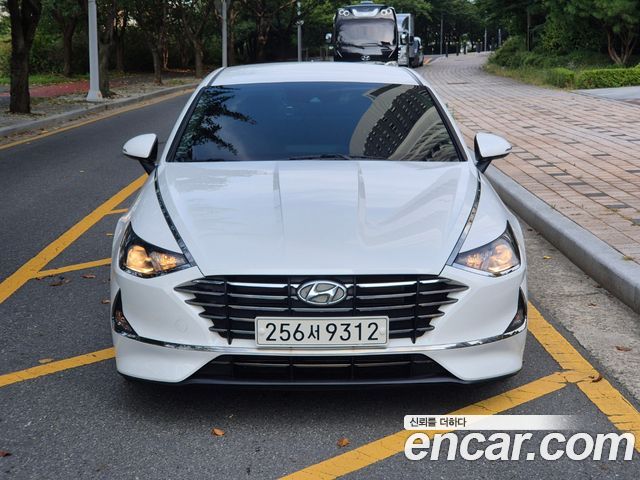 Hyundai Sonata — exterior
