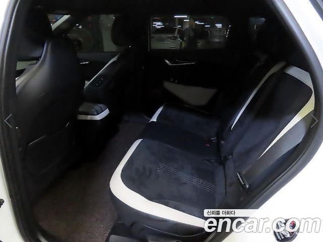 Kia EV6 — interior