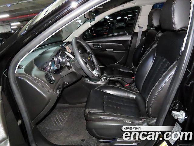 Chevrolet Korea Cruze — interior