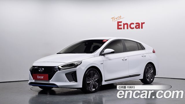 Hyundai Ioniq — exterior
