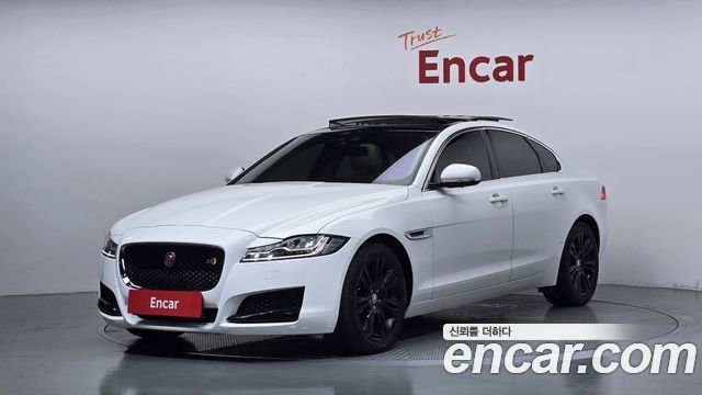 Jaguar XF — exterior
