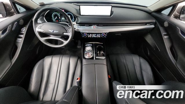Genesis G80 — interior