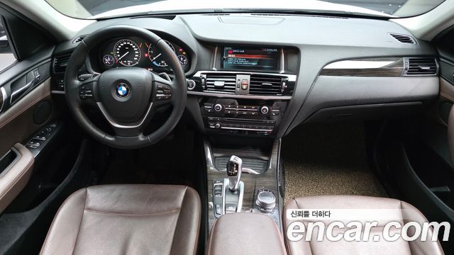 BMW X4 — interior