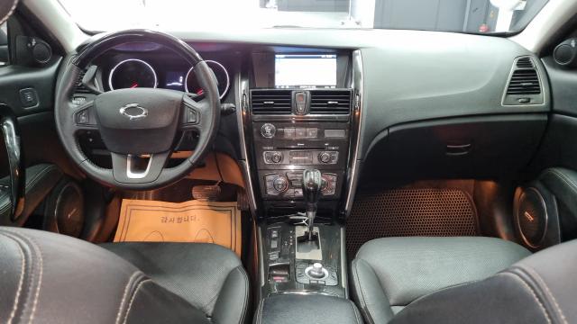 Renault Korea SM7 — interior
