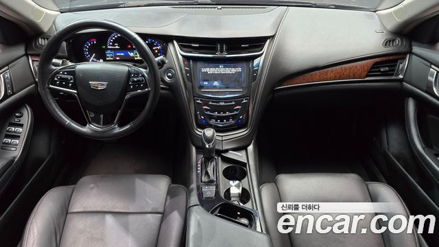 Cadillac CTS — interior