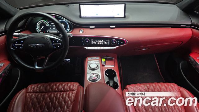 Genesis GV70 — interior