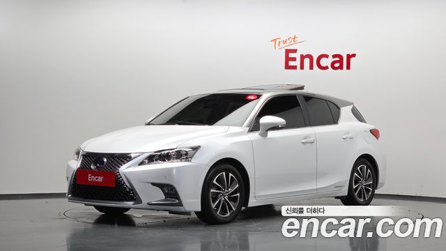 Lexus CT200h — exterior