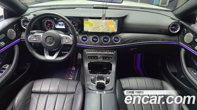 Mercedes-Benz E-Class — interior