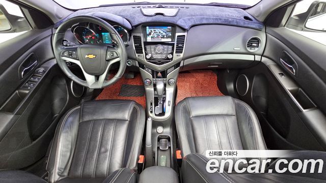 Chevrolet Korea Cruze — interior